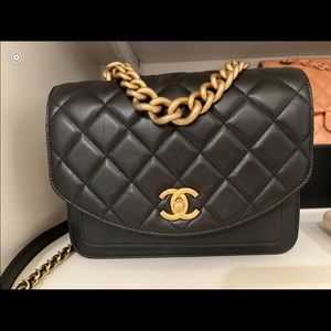 Chanel Caviar and lambskin envelope flap bag